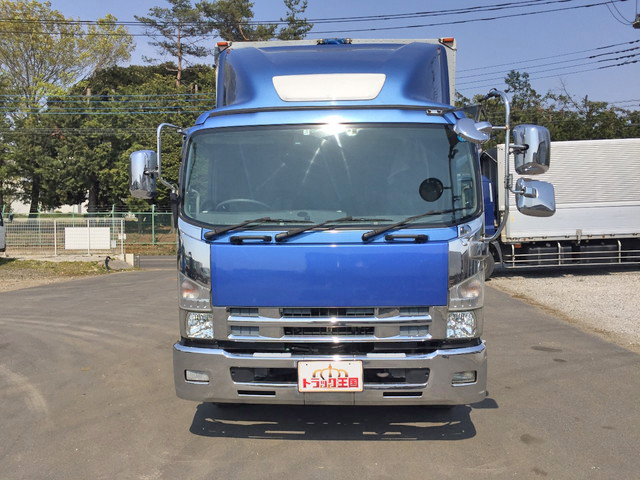 いすゞフォワードアルミウイング増トン（6t・8t）[写真13]