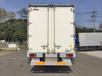 いすゞフォワードアルミウイング増トン（6t・8t）[写真14]