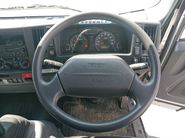 いすゞエルフセーフティローダー小型（2t・3t）[写真28]