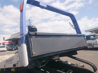 いすゞエルフセーフティローダー小型（2t・3t）[写真08]