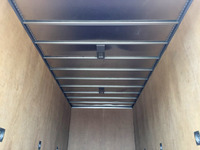 いすゞエルフアルミバン小型（2t・3t）[写真11]