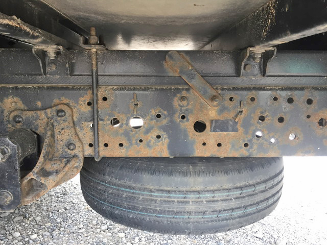 いすゞエルフアルミバン小型（2t・3t）[写真19]