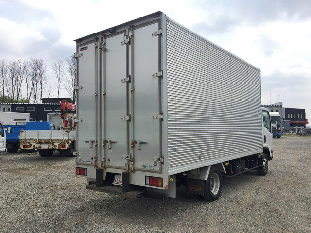 いすゞエルフアルミバン小型（2t・3t）[写真02]