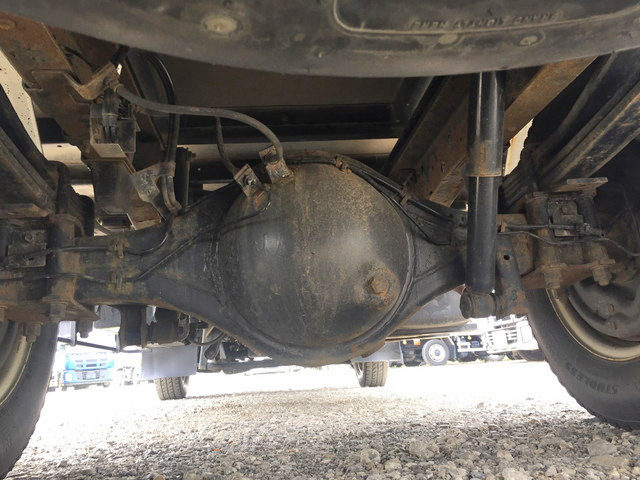 いすゞエルフアルミバン小型（2t・3t）[写真23]