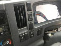 いすゞエルフアルミバン小型（2t・3t）[写真34]