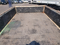 いすゞエルフ平ボディ小型（2t・3t）[写真11]