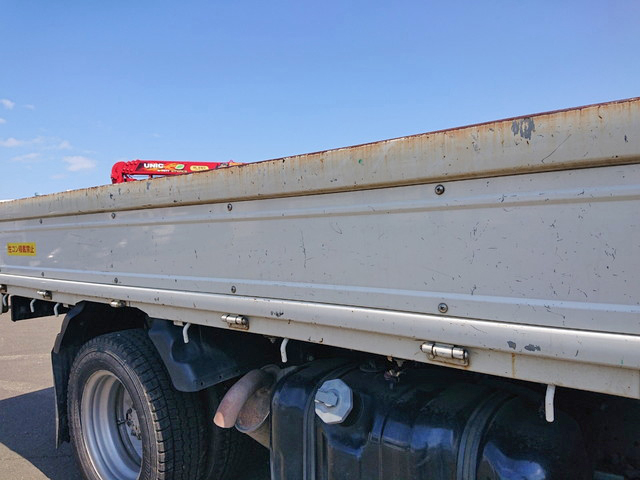 いすゞエルフ平ボディ小型（2t・3t）[写真15]