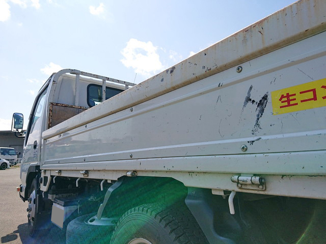 いすゞエルフ平ボディ小型（2t・3t）[写真16]