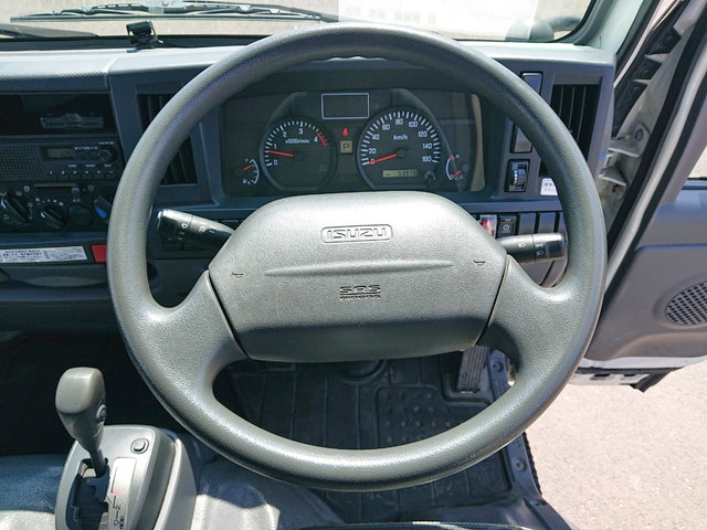 いすゞエルフ平ボディ小型（2t・3t）[写真35]