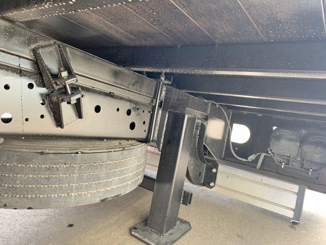 日野レンジャーセルフクレーン4段中型（4t）[写真24]