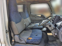 三菱ふそうキャンターダブルキャブ（Wキャブ）小型（2t・3t）[写真26]