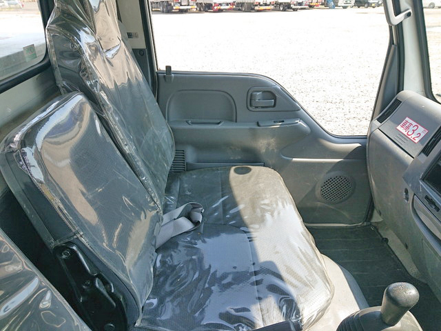 いすゞエルフ高所作業車小型（2t・3t）[写真32]