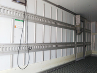 日野デュトロ冷凍車（冷蔵車）小型（2t・3t）[写真14]