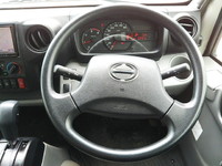 日野デュトロ冷凍車（冷蔵車）小型（2t・3t）[写真37]