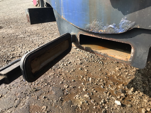 UDトラックスコンドルパッカー車（塵芥車）中型（4t）[写真17]