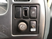 UDトラックスコンドルパッカー車（塵芥車）中型（4t）[写真33]