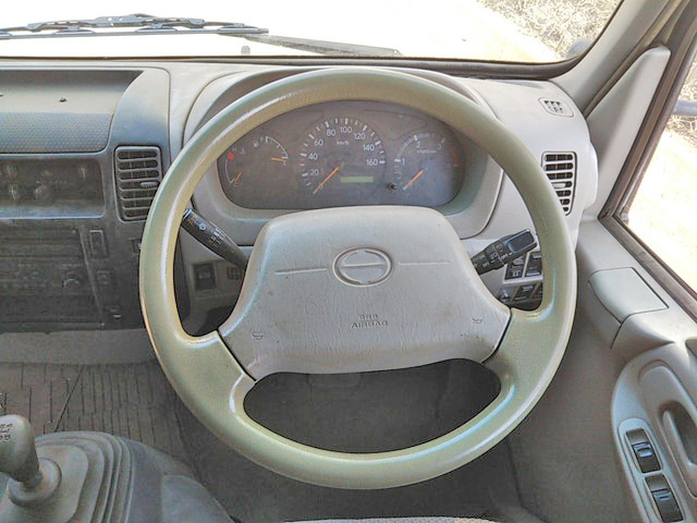 日野デュトロアルミウイング小型（2t・3t）[写真35]