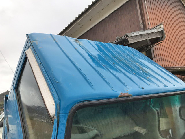 三菱ふそうキャンターダンプ小型（2t・3t）[写真06]