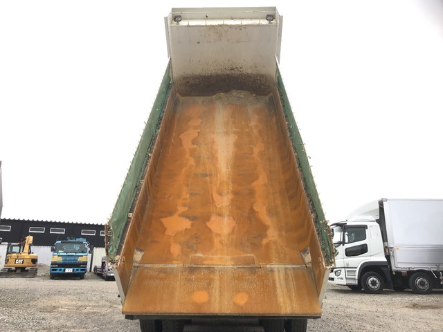 三菱ふそうスーパーグレートダンプ大型（10t）[写真07]