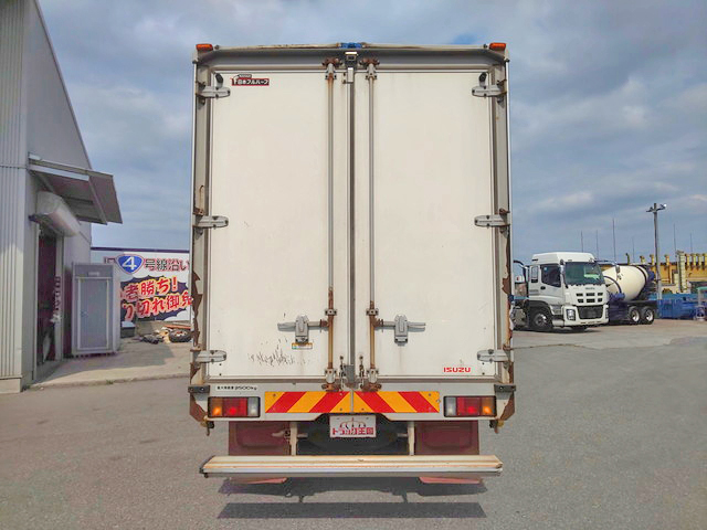 いすゞエルフアルミウイング小型（2t・3t）[写真11]