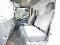 いすゞエルフアルミウイング小型（2t・3t）[写真32]