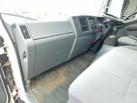 いすゞエルフアルミウイング小型（2t・3t）[写真34]