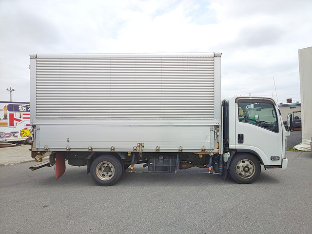 いすゞエルフアルミウイング小型（2t・3t）[写真06]