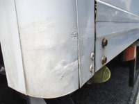 いすゞエルフ冷凍車（冷蔵車）小型（2t・3t）[写真13]