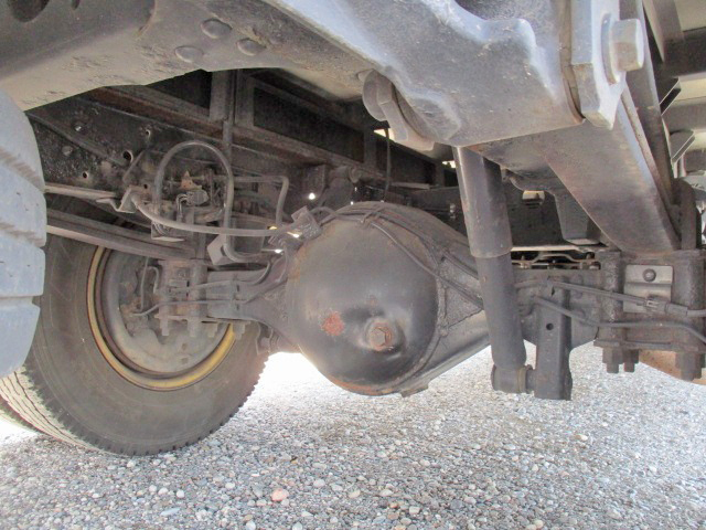 いすゞエルフ冷凍車（冷蔵車）小型（2t・3t）[写真26]