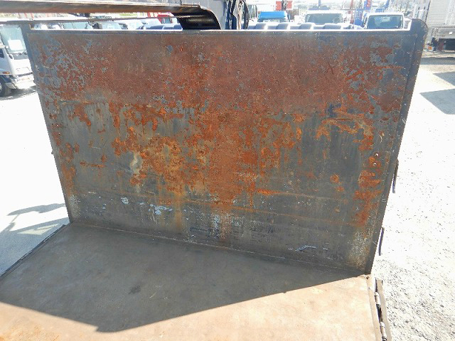 日野レンジャーユニック4段増トン（6t・8t）[写真14]