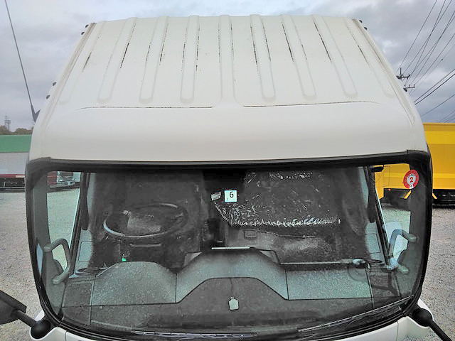 日野デュトロ冷凍車（冷蔵車）小型（2t・3t）[写真08]