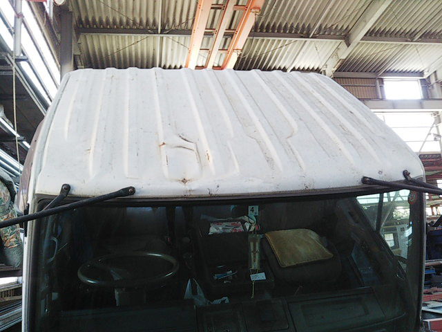 いすゞフォワードユニック3段中型（4t）[写真04]