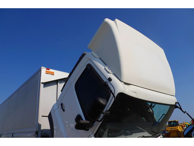 日野プロフィアアルミウイング大型（10t）[写真12]
