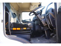 日野プロフィアアルミウイング大型（10t）[写真26]