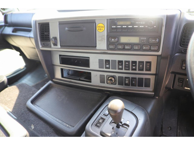 日野プロフィアアルミウイング大型（10t）[写真30]