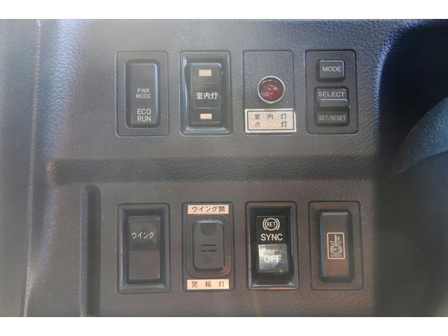 日野プロフィアアルミウイング大型（10t）[写真34]