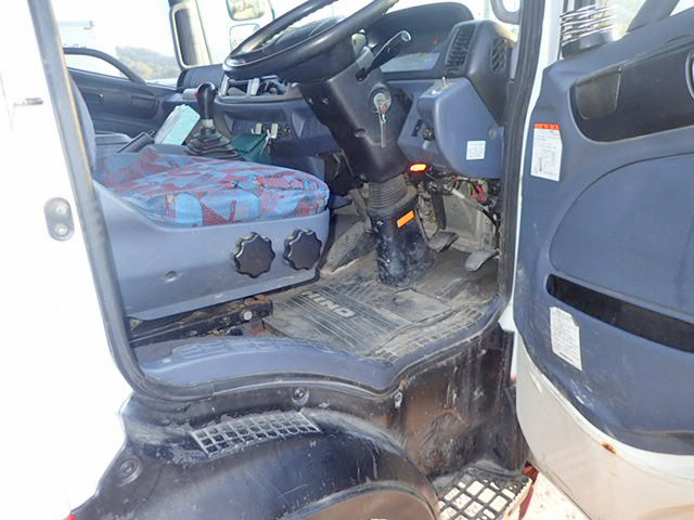 日野レンジャークレーン4段増トン（6t・8t）[写真31]