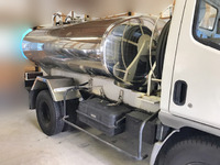 三菱ふそうキャンタータンク車（タンクローリー）小型（2t・3t）[写真07]