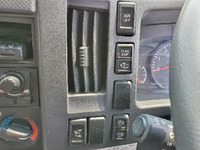 いすゞエルフダブルキャブ（Wキャブ）小型（2t・3t）[写真37]