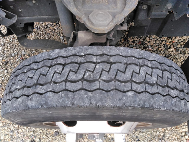 いすゞエルフクレーン4段小型（2t・3t）[写真15]