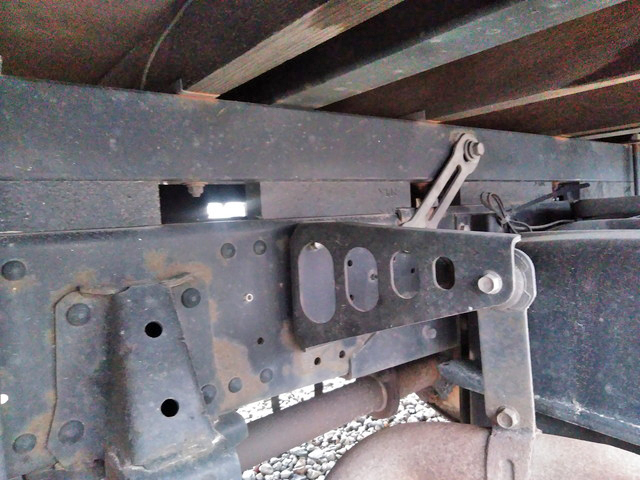 いすゞエルフクレーン4段小型（2t・3t）[写真18]