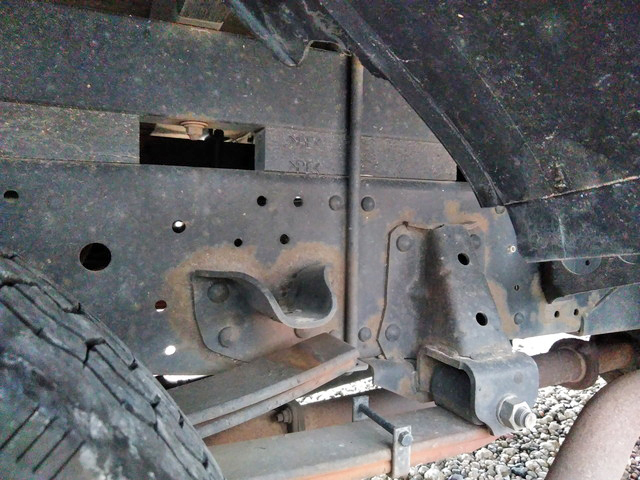 いすゞエルフクレーン4段小型（2t・3t）[写真19]