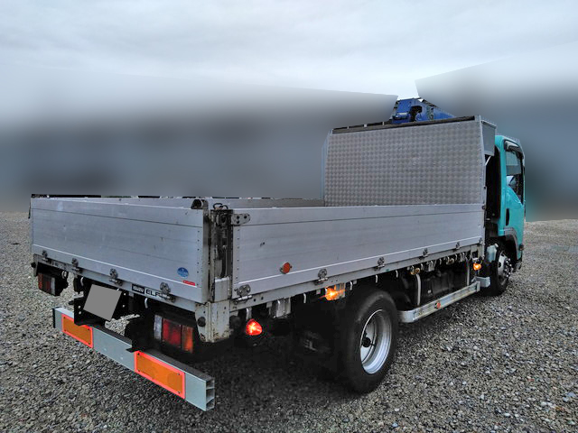 いすゞエルフクレーン4段小型（2t・3t）[写真02]