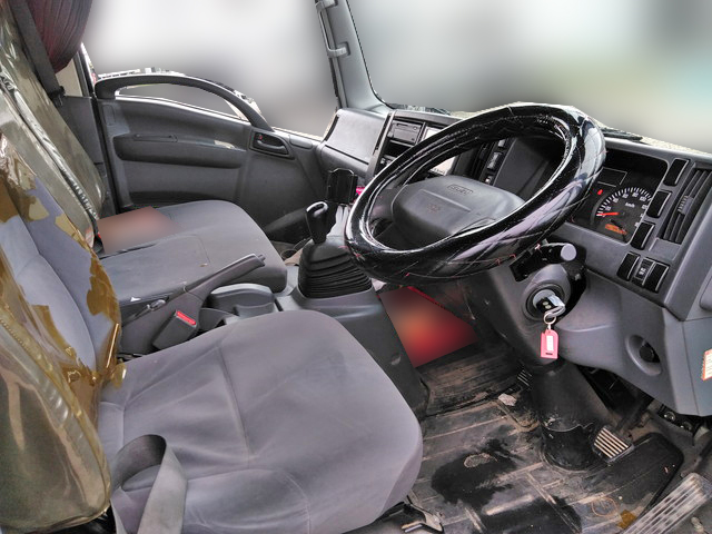 いすゞエルフクレーン4段小型（2t・3t）[写真28]