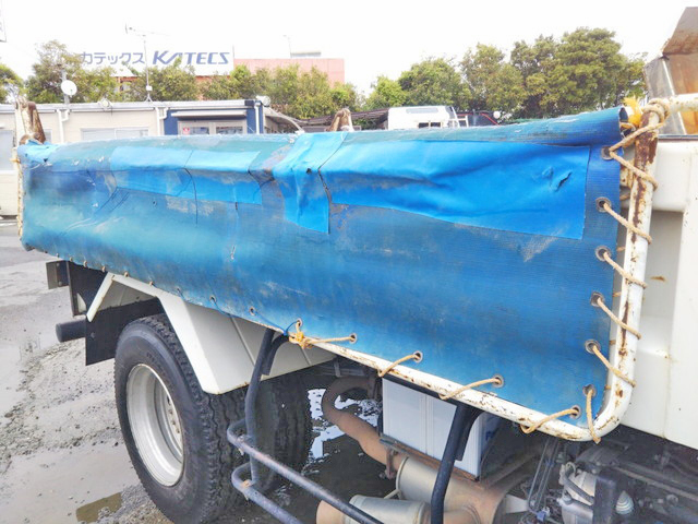 いすゞフォワードダンプ中型（4t）[写真12]