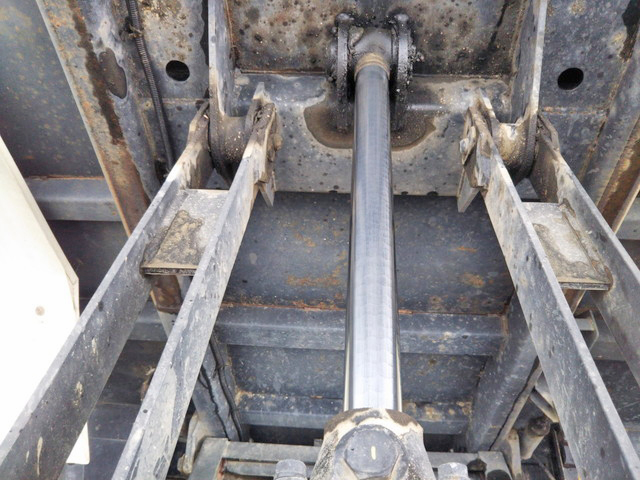 いすゞフォワードダンプ中型（4t）[写真20]