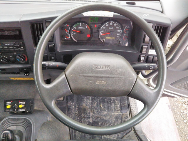 いすゞフォワードダンプ中型（4t）[写真37]