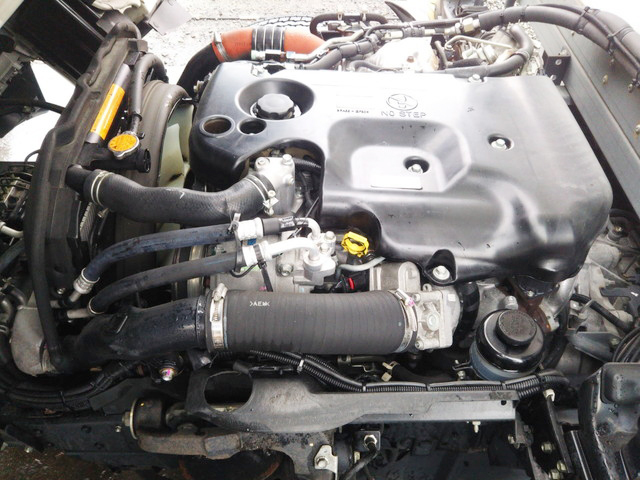 いすゞエルフ冷凍車（冷蔵車）小型（2t・3t）[写真25]