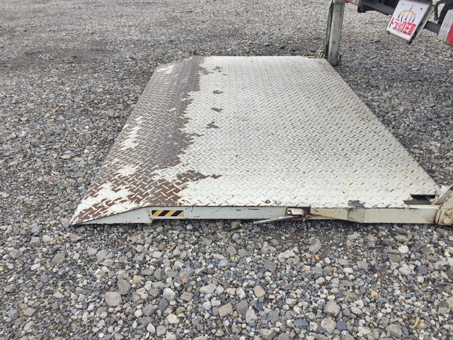 日野デュトロ幌車小型（2t・3t）[写真15]