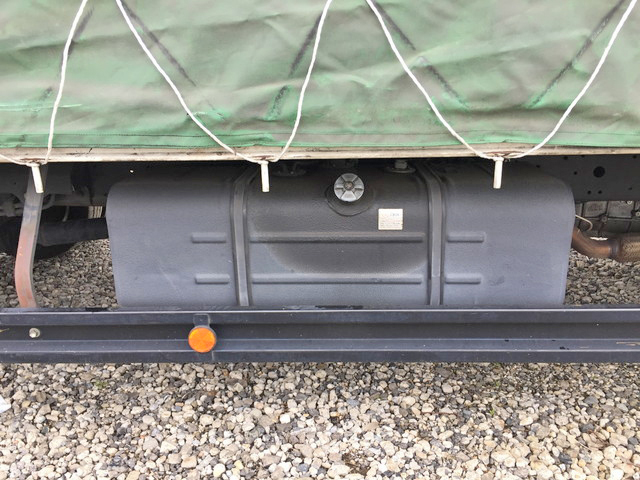 日野デュトロ幌車小型（2t・3t）[写真19]
